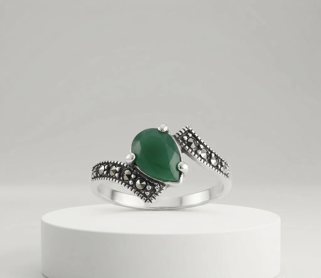 green onyx gemstone paired with vintage marcasite silver ring